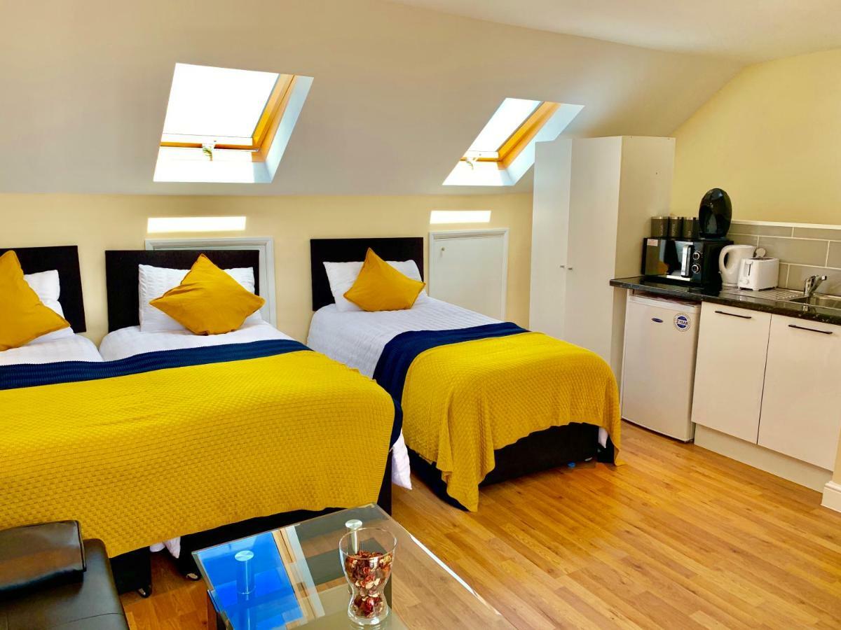 London Studio Apartments, Private Bathrooms And Parking Ilford Exterior photo